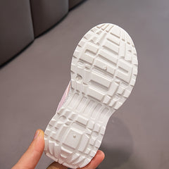 Girls Casual Low Top Sneakers Breathable Non-slip Shoes for Walking Running