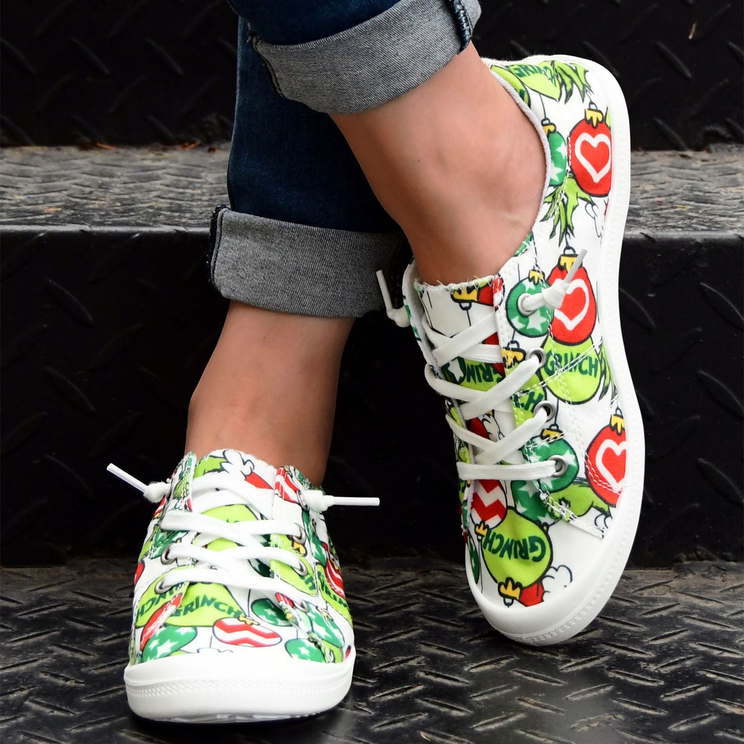 Christmas Pattern Canvas Shoes Flat Lightweight Casual Walking Shoes