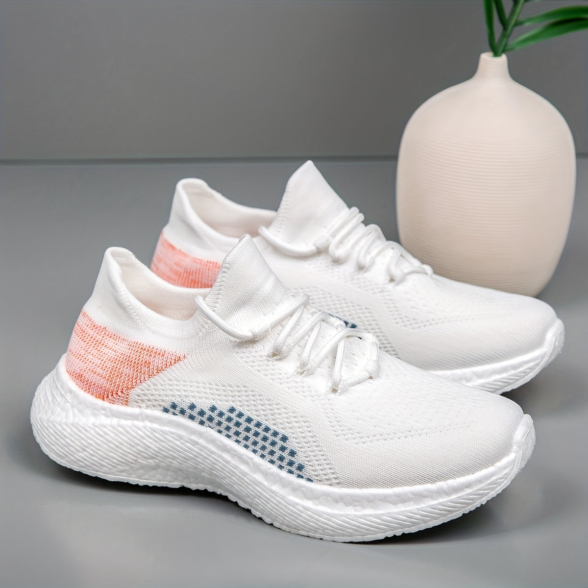 Women's Knitted Sports Shoes Low Top Sneakers