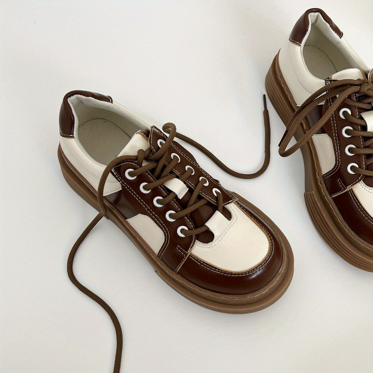 Women's Colorblock Lace-Up Platform Oxfords