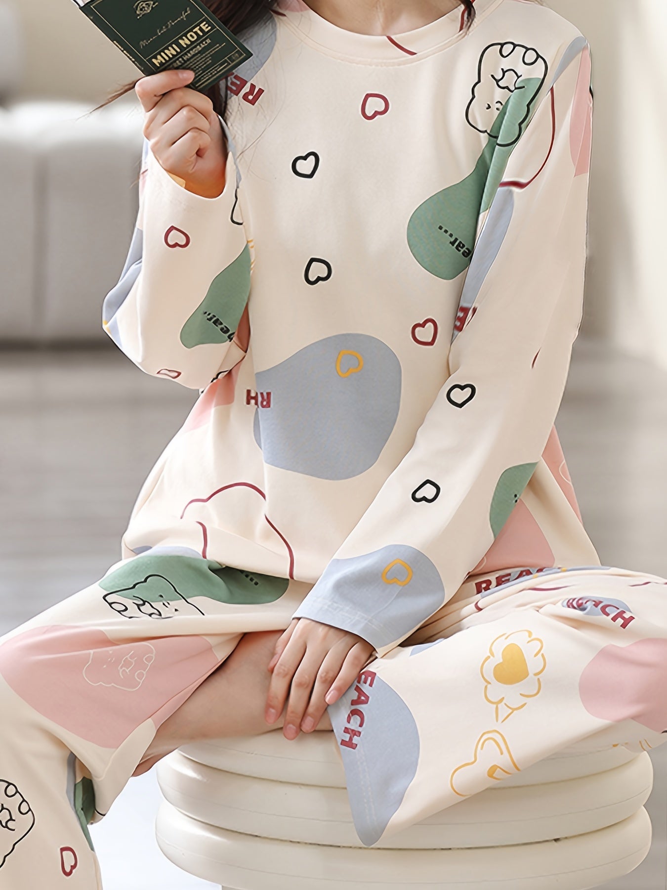 Bear Print Pajama Set Long Sleeve Crew Neck Top & Pants