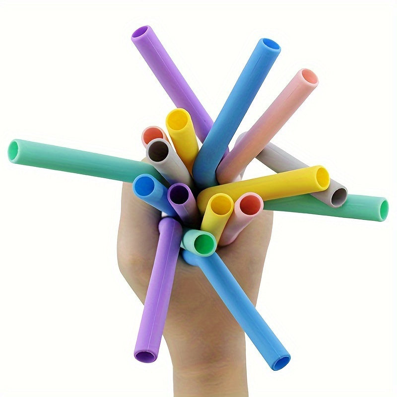 4pcs Silicone Straws Set w/ Brush, Box, Hook & Collapsible Straw