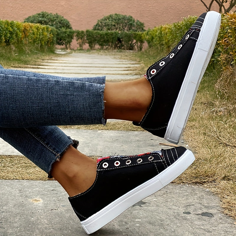 Halloween Skull Pattern Slip On Skate Shoes Lightweight Canvas Sneakers