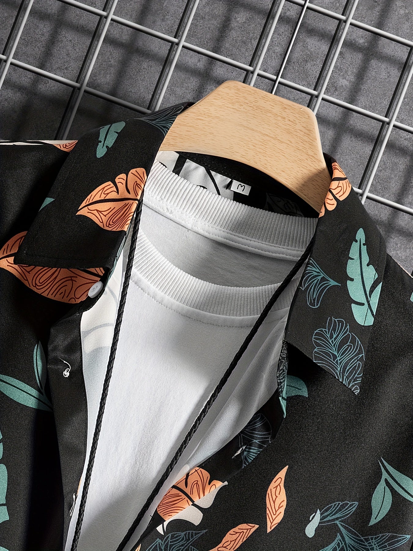 Leaf Pattern Casual Short Sleeve Shirt Men's Hawaiian Shirt