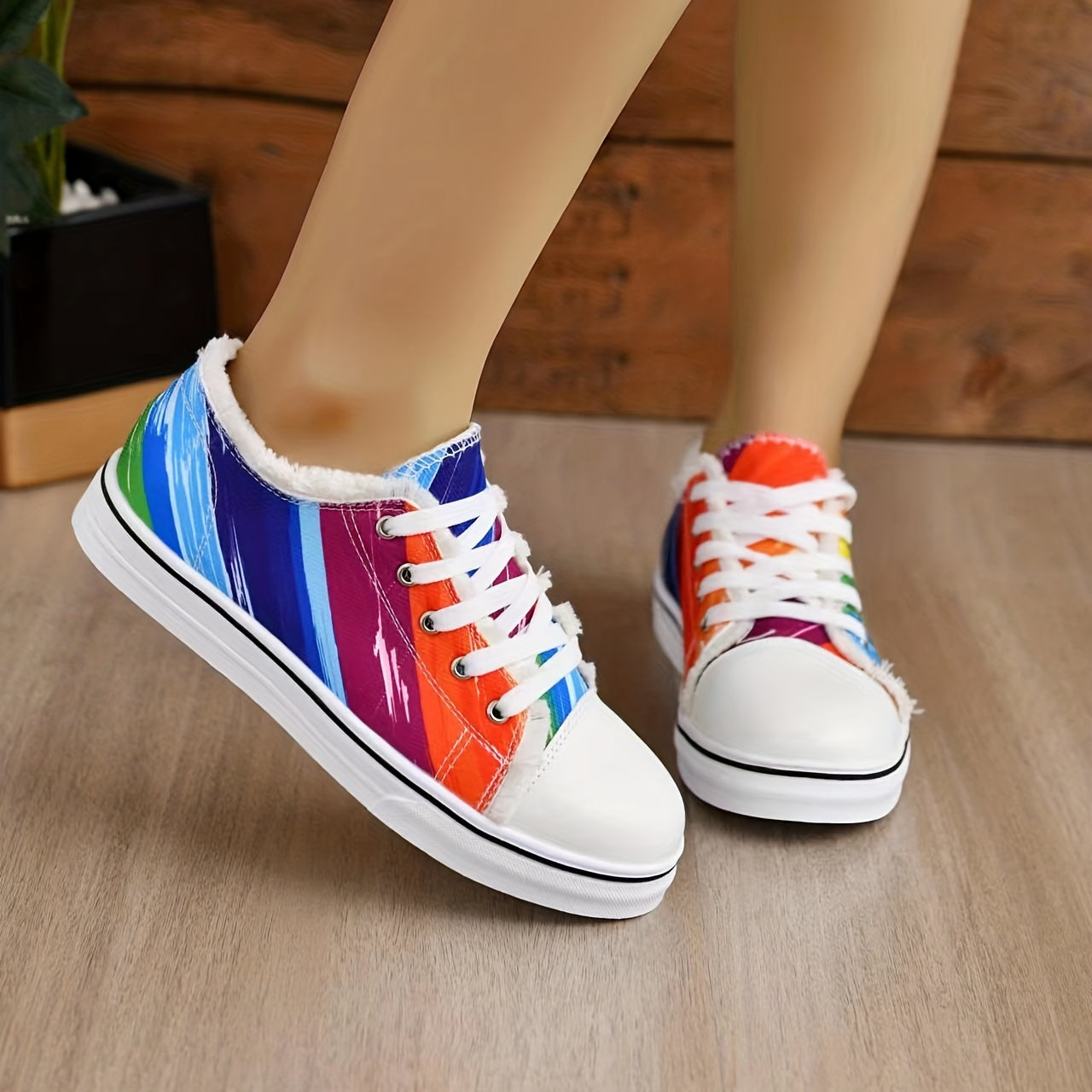 Women's Multicolor Graffiti Canvas Shoes Low Lace Up Round Toe Lightweight Shoes