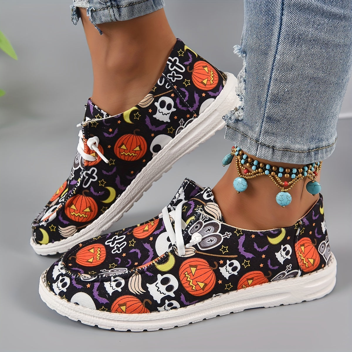 Women's Pumpkin Print Canvas Shoes Lightweight Lace Up Outdoor Shoes
