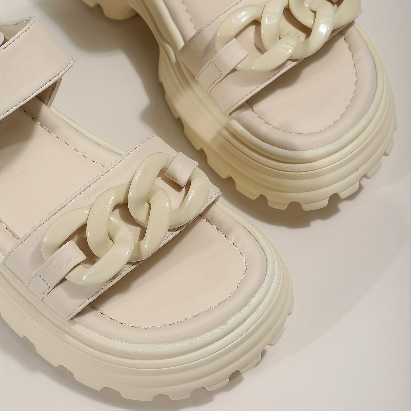 Women's Chain Decor Sports Sandals Thick Sole Hook & Loop Fastener