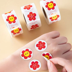 500pcs Little Red Flower Sticker Roll Self Adhesive 2 1 0inch