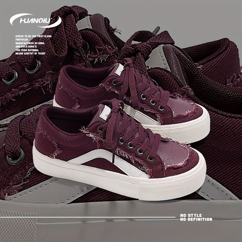 HUANQIU Women's Lace-up Front Skate Shoes Comfy Casual Sneakers