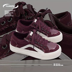 HUANQIU Women's Lace-up Front Skate Shoes Comfy Casual Sneakers