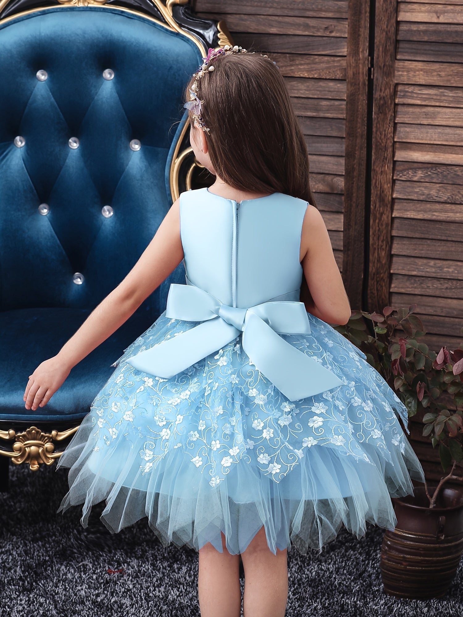 Girls Princess Dress Sleeveless Flower Embroidery Mesh Tutu Dress