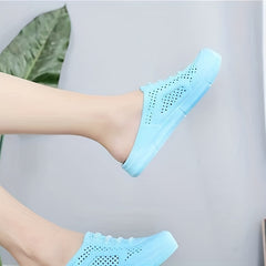 Women's Breathable Garden Shoes Lightweight Clogs