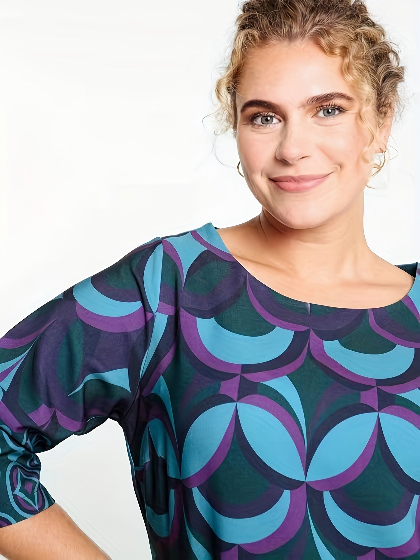 Women's Plus Geometric Print Half Sleeve Round Neck Mini Dress