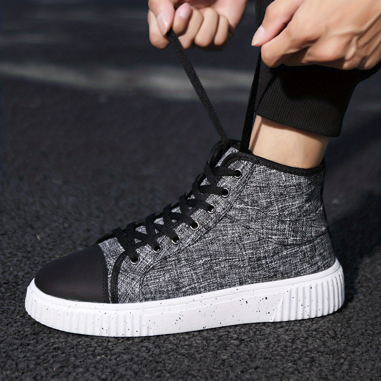 Men's High Top Canvas Sneakers Comfy Sports Shoes