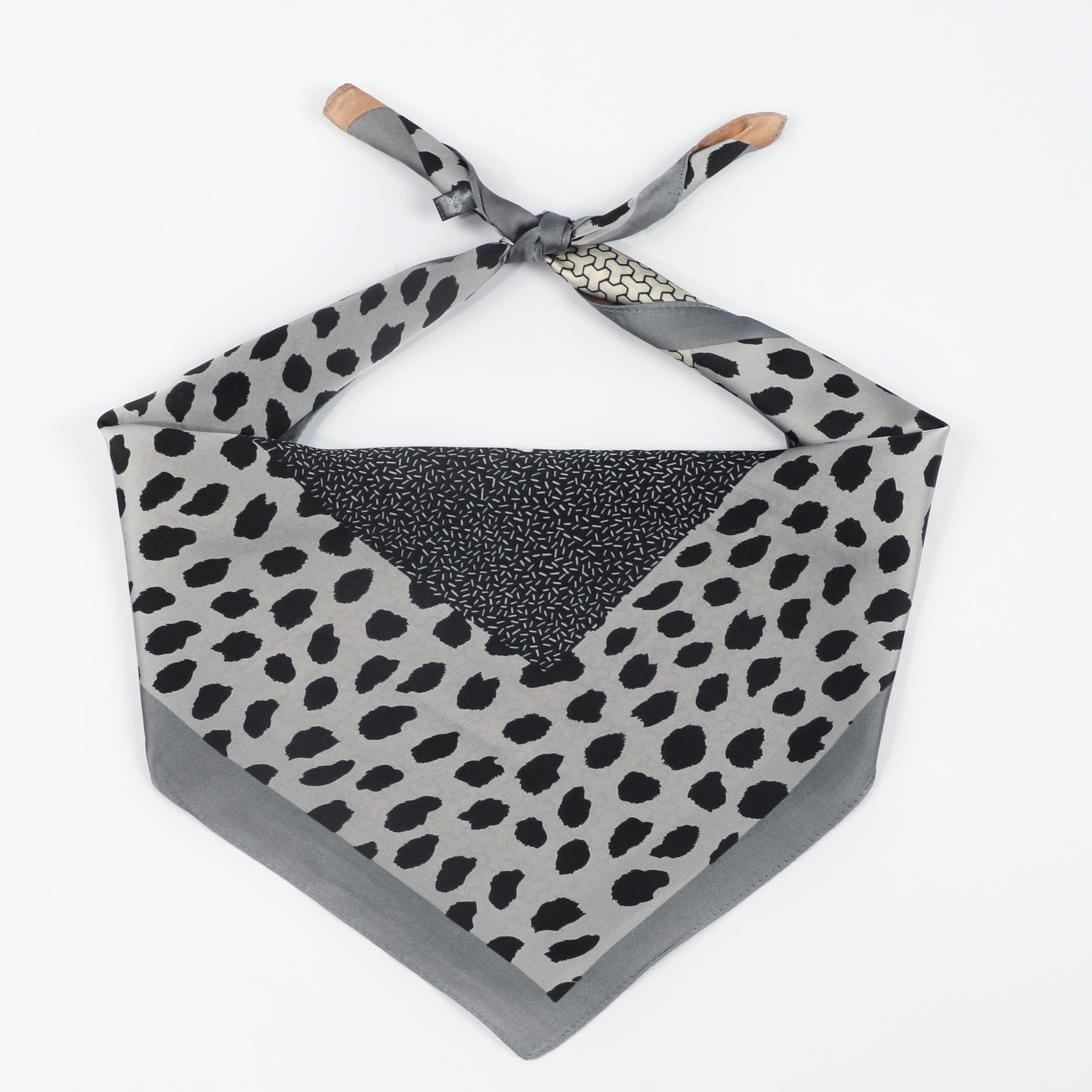 Men's Leopard Spotted Square Scarf for Daily Style
