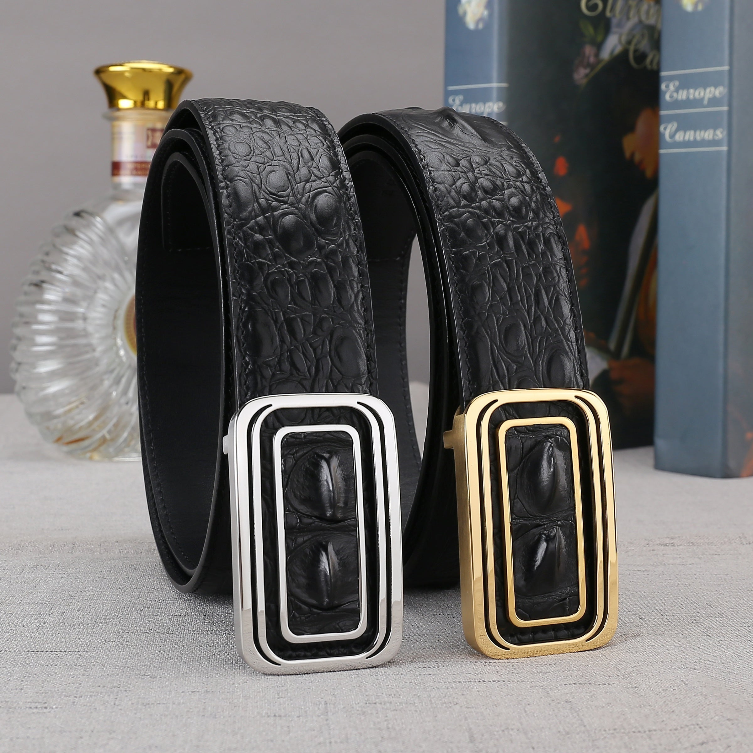 Men's Crocodile Pattern Cowhide Belt with Stainless Steel Buckle
