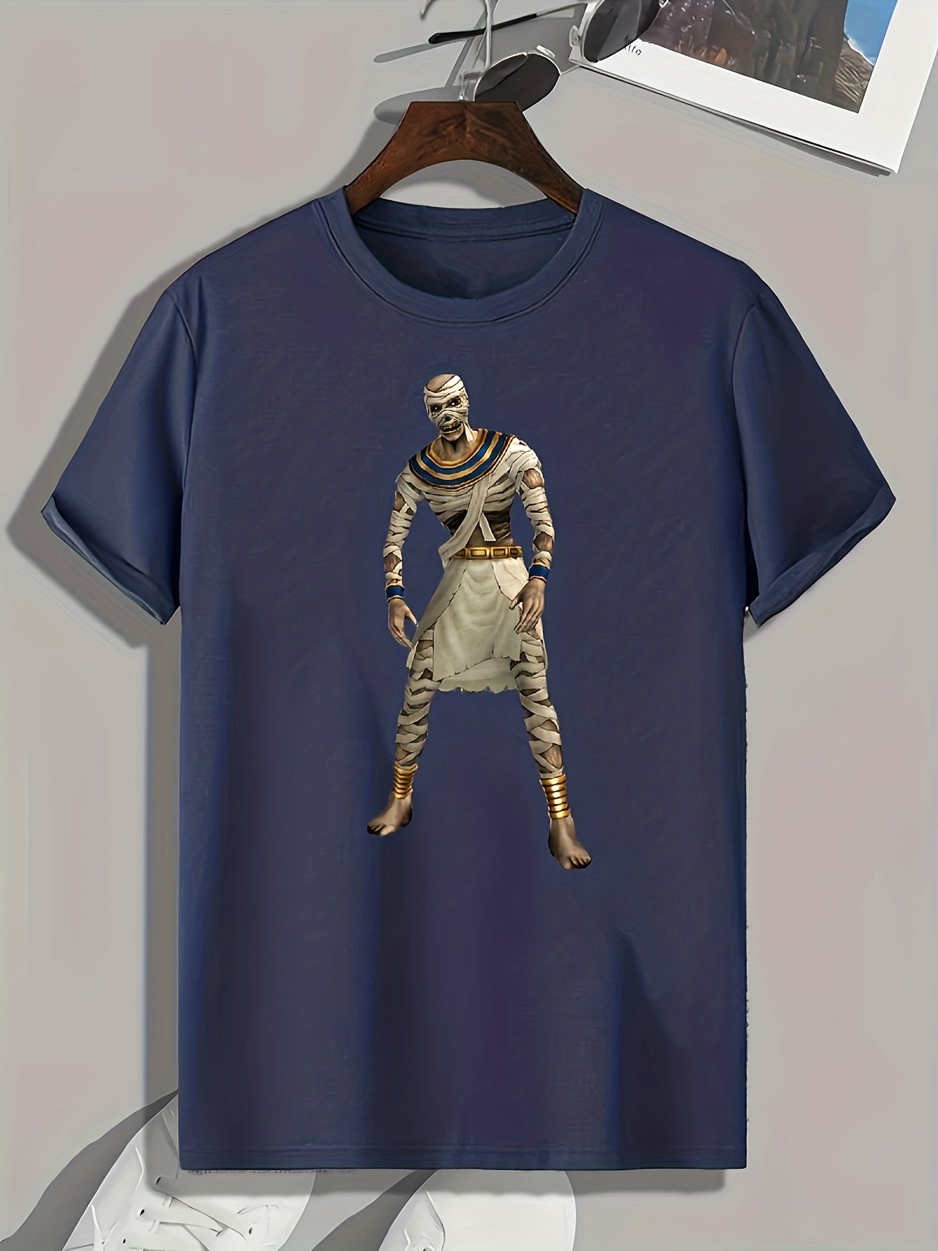 Mummy Print Men's Graphic T-shirt for Halloween