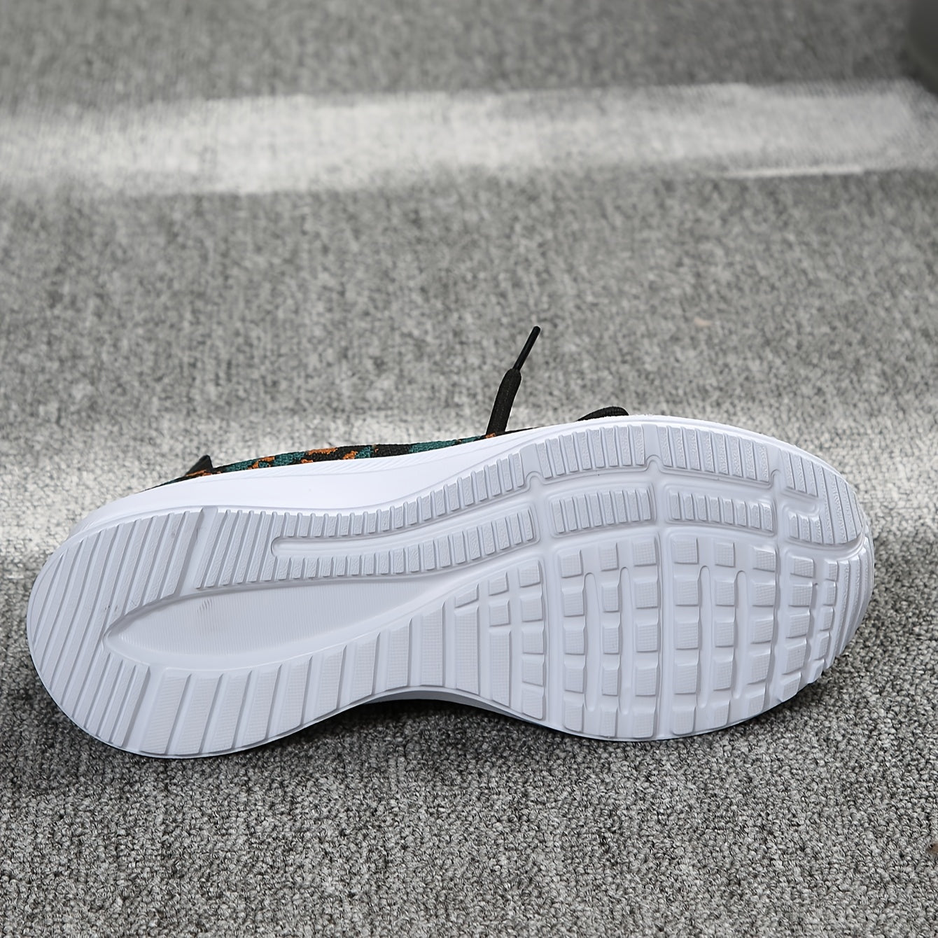 Women's Print Mesh Breathable Sports Shoes Lightweight Non slip Travel Shoes