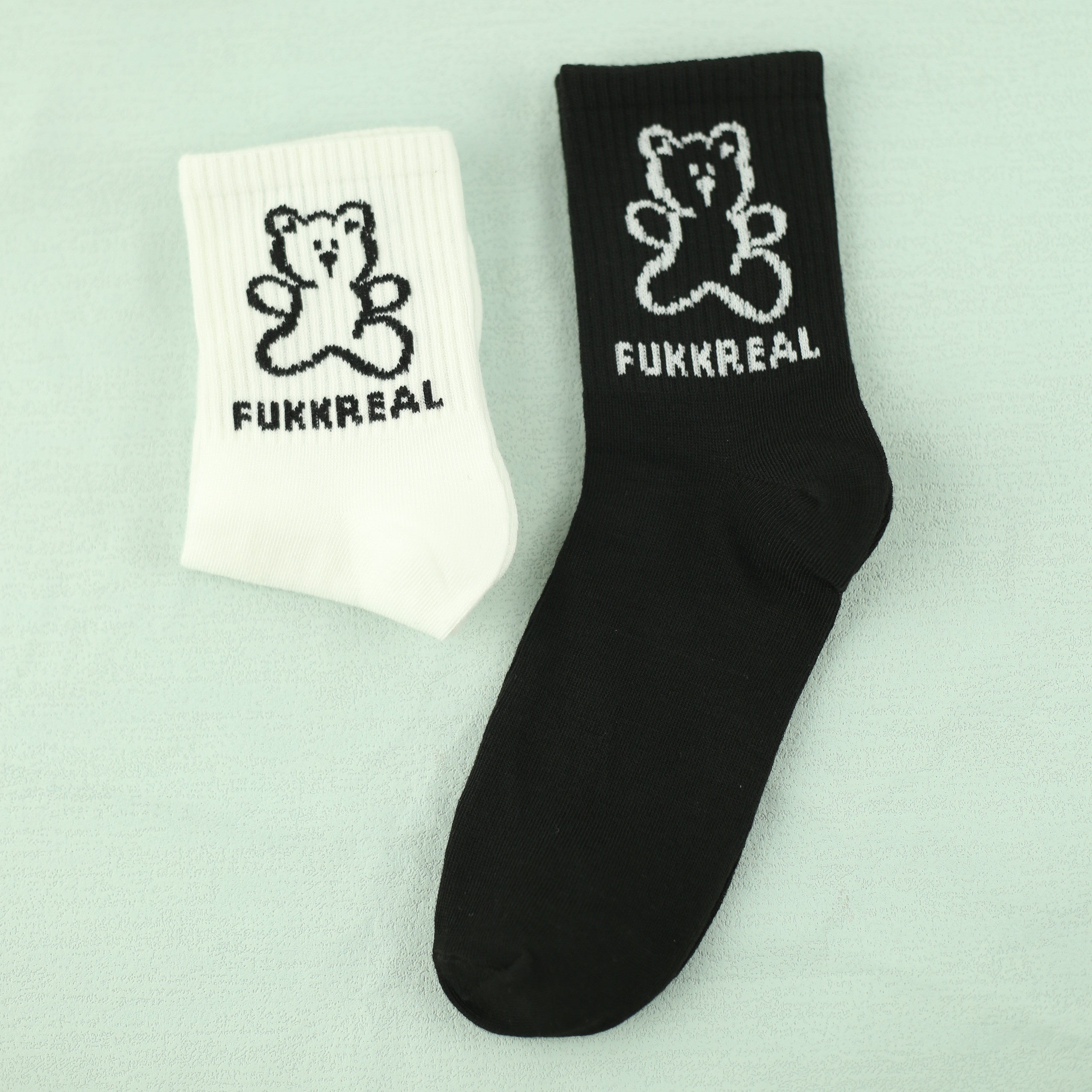 2 Pairs Cartoon Bear Print Socks Women's Comfy & Mid Tube Stockings