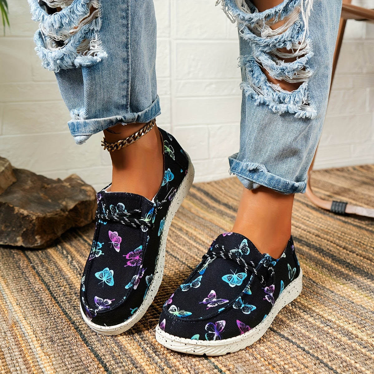 Women's Butterfly Print Canvas Shoes Casual Lace Up Outdoor Shoes