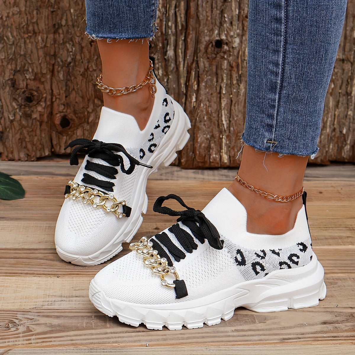 Leopard Print Chain Decor Sports Sneakers