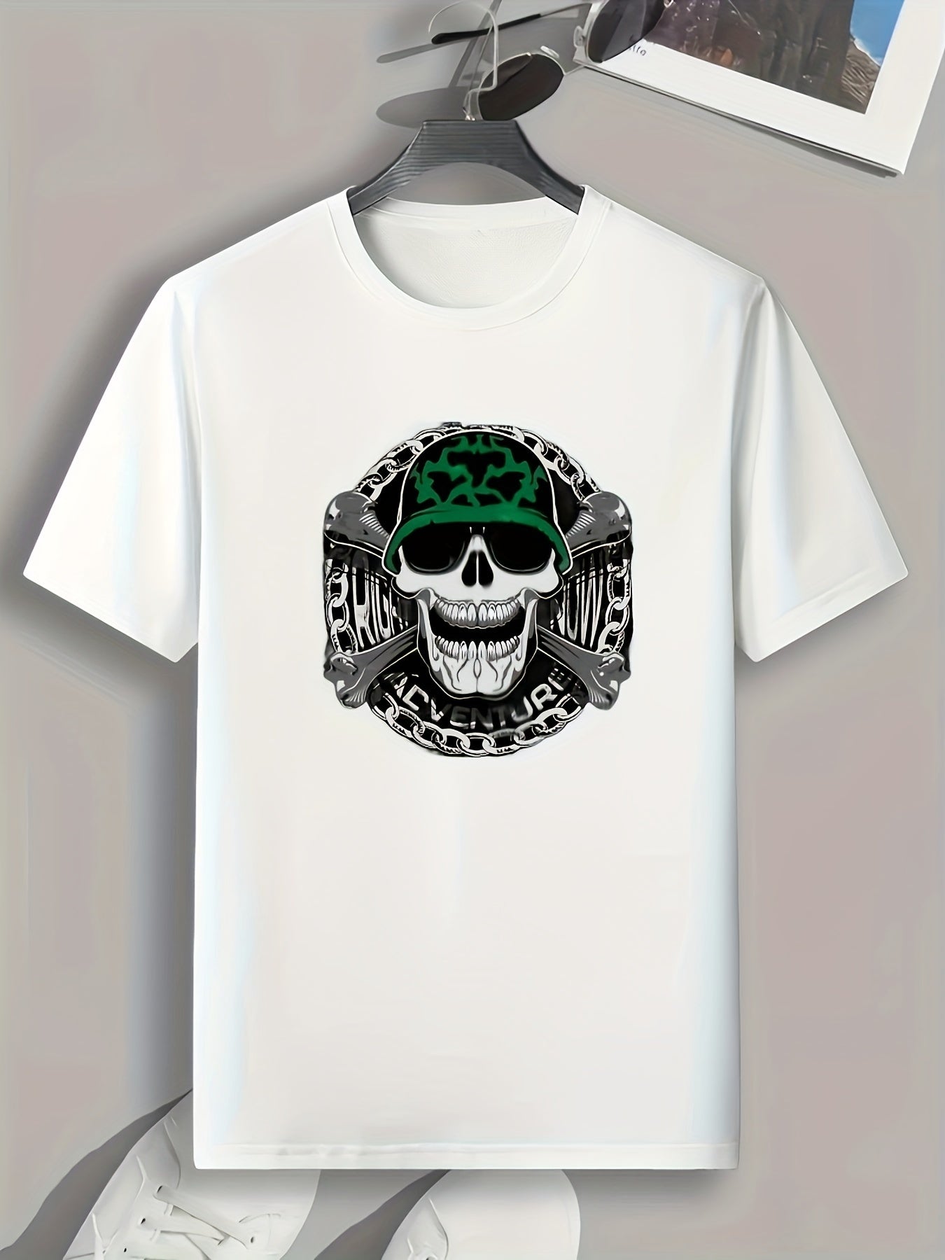 Skull Print Men's Graphic T-shirt for Summer