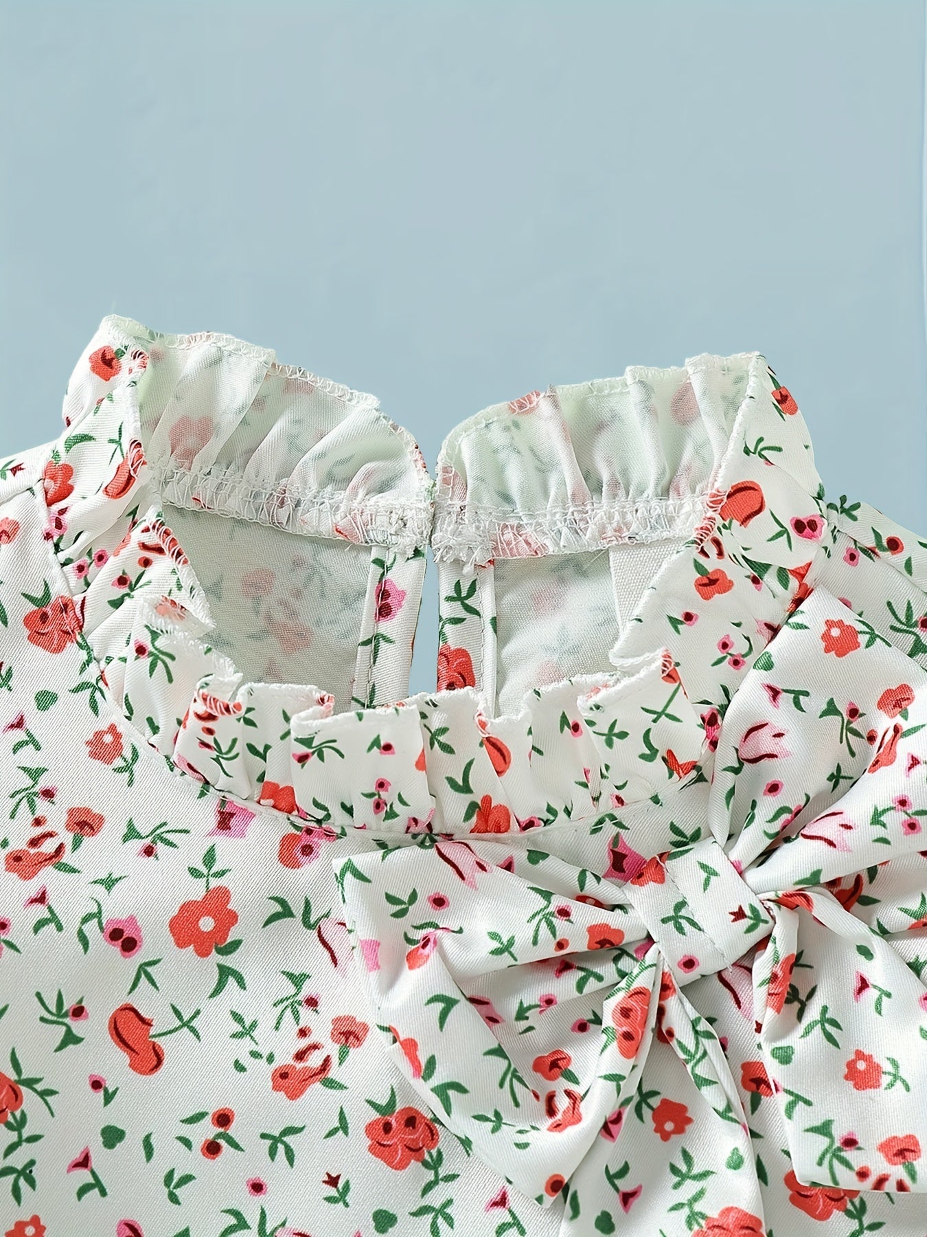 Girl's Floral Short Sleeve Shirt with Bow and Keyhole Back