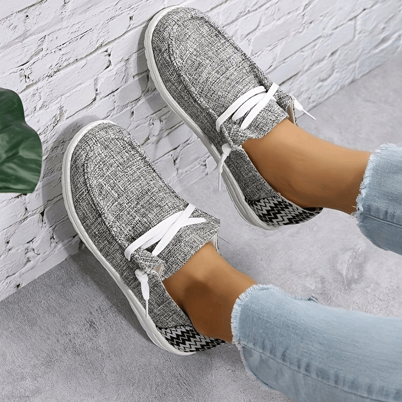 Women's Casual Canvas Shoes Lightweight Lace Up Sneakers