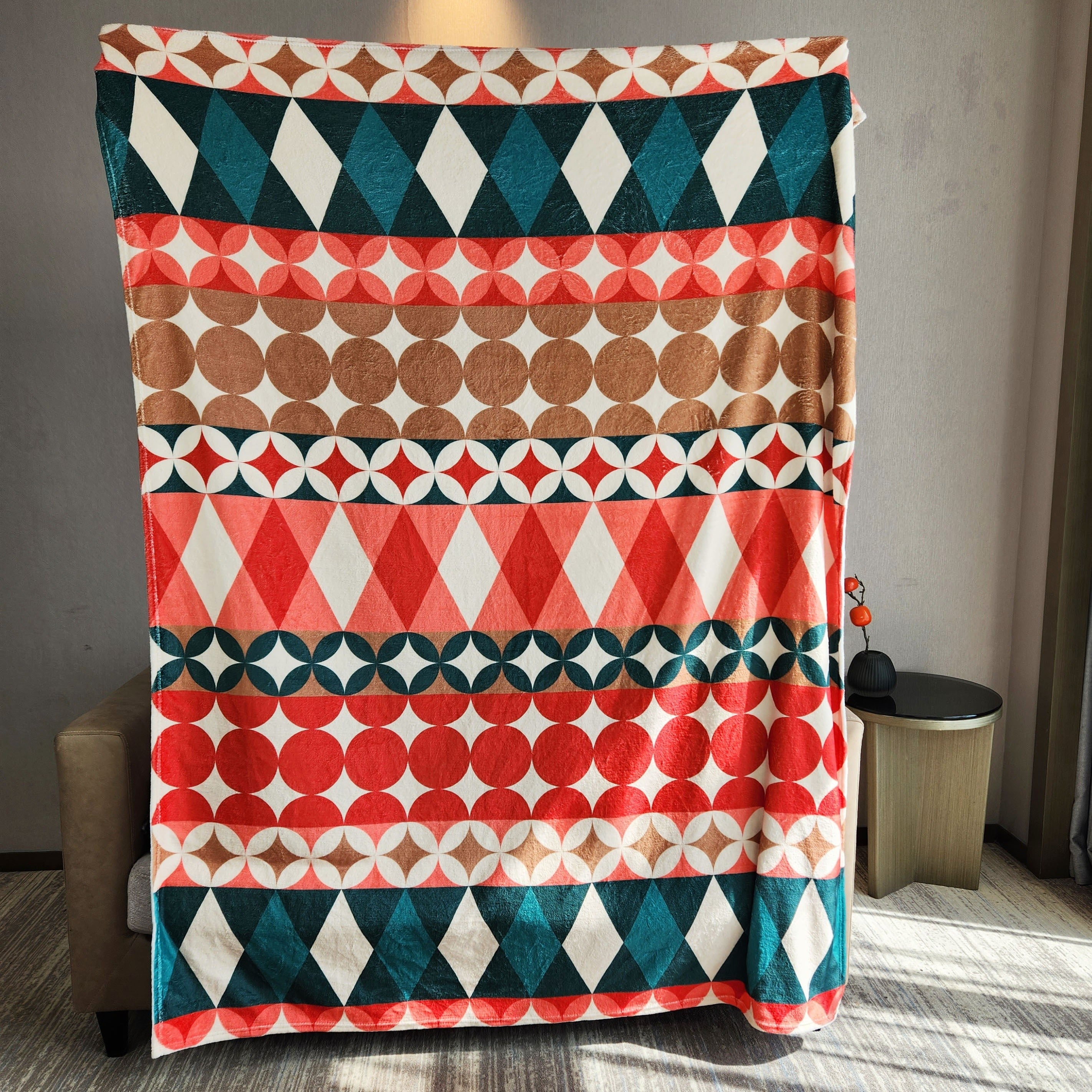 Christmas Pattern Flannel Warm Blanket Soft & Comfortable for Office Sofa Nap