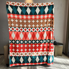Christmas Pattern Flannel Warm Blanket Soft & Comfortable for Office Sofa Nap