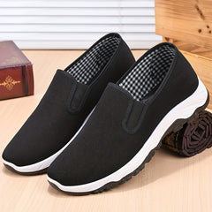 Men's Slip-on Sneakers Casual Walking Shoes Comfy and Breathable Loafers