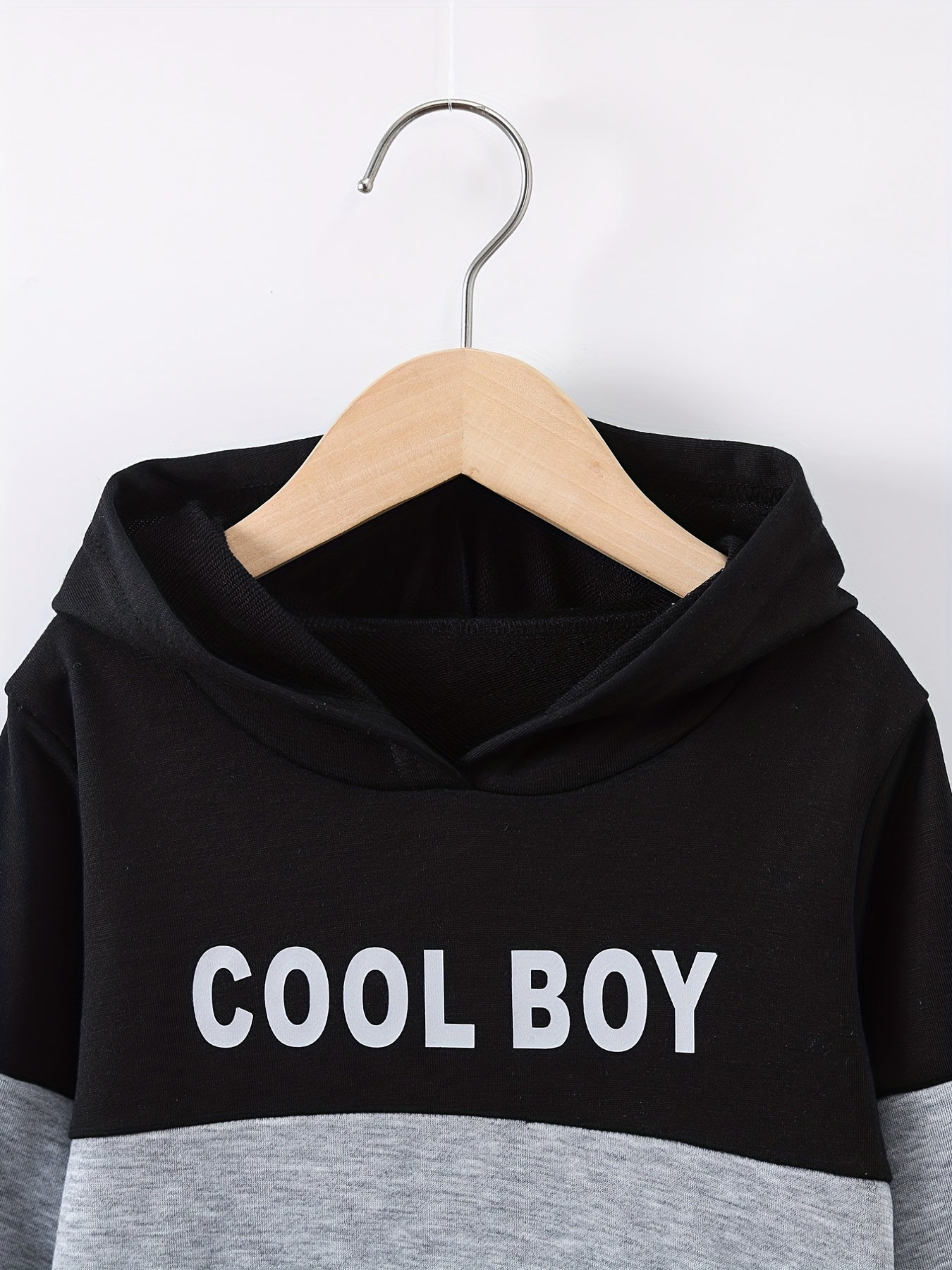Boy's Clash Outfit 2pcs Hoodie & Sweatpants Set BOY Print
