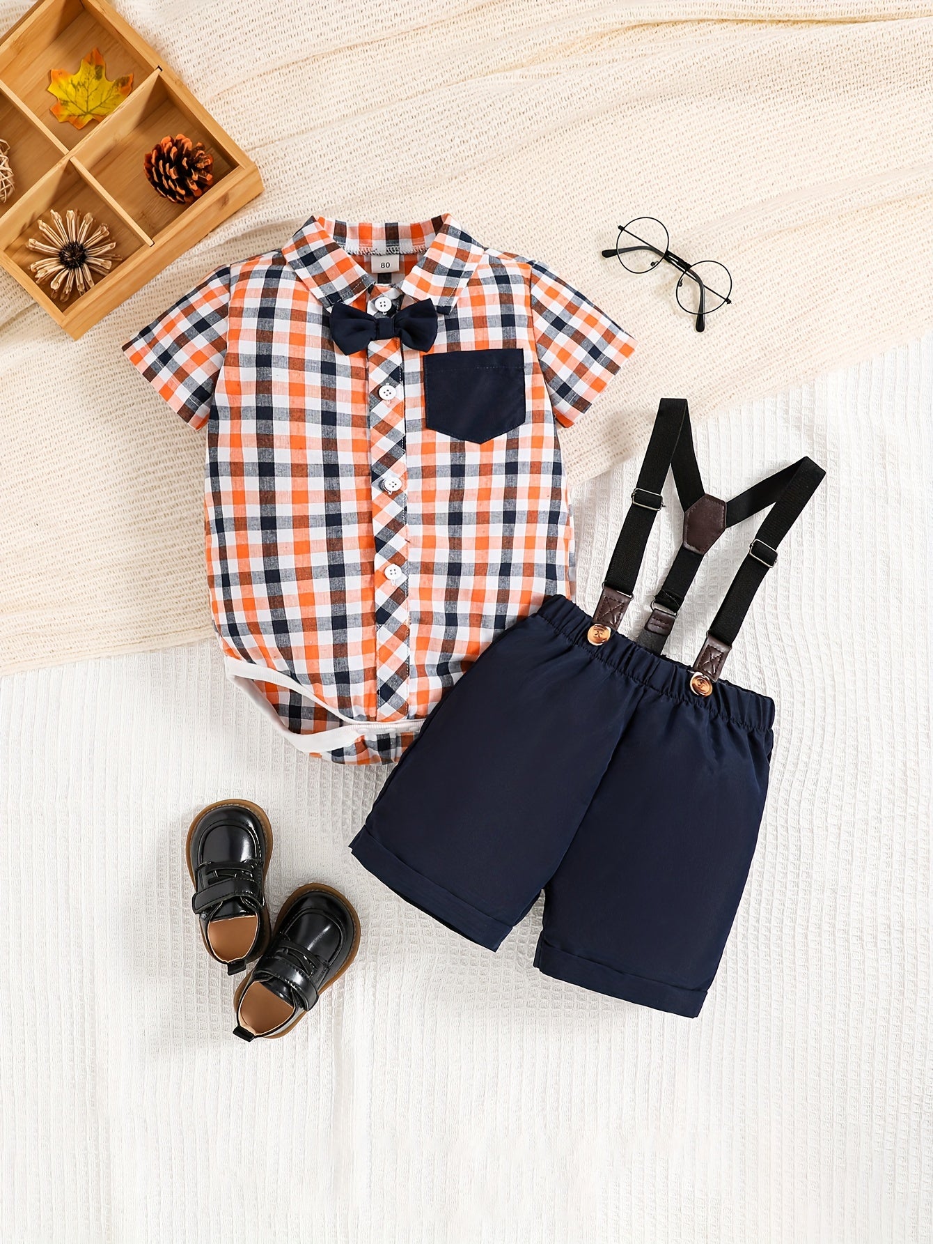 2pcs Baby Boys Plaid Shirt Onesie & Suspender Shorts Gentleman Outfit