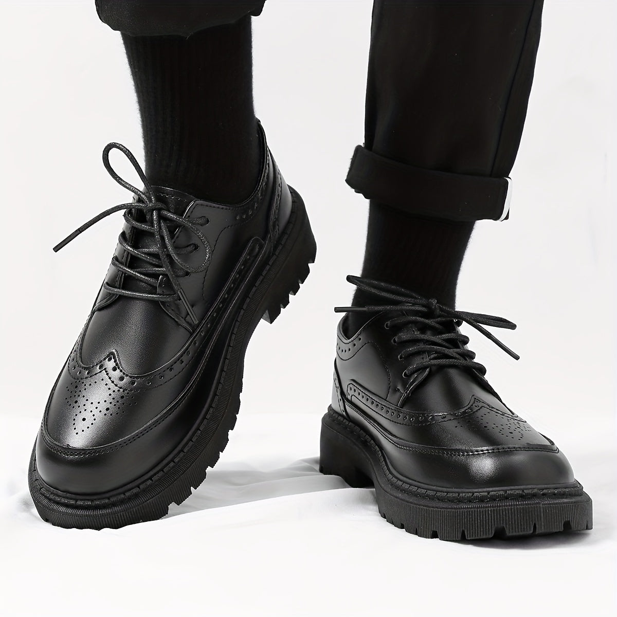 Men's Brogue Wingtip Derby Shoes Lace up Front Platform Shoes For Men