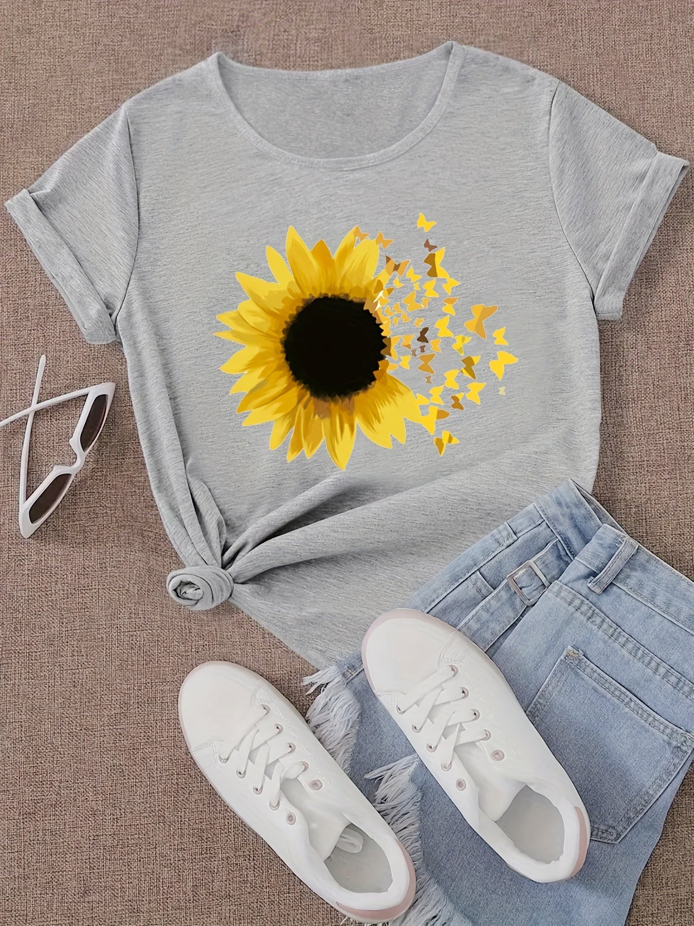 Sunflower Graphic Sports T-shirt Butterfly Print Casual Top