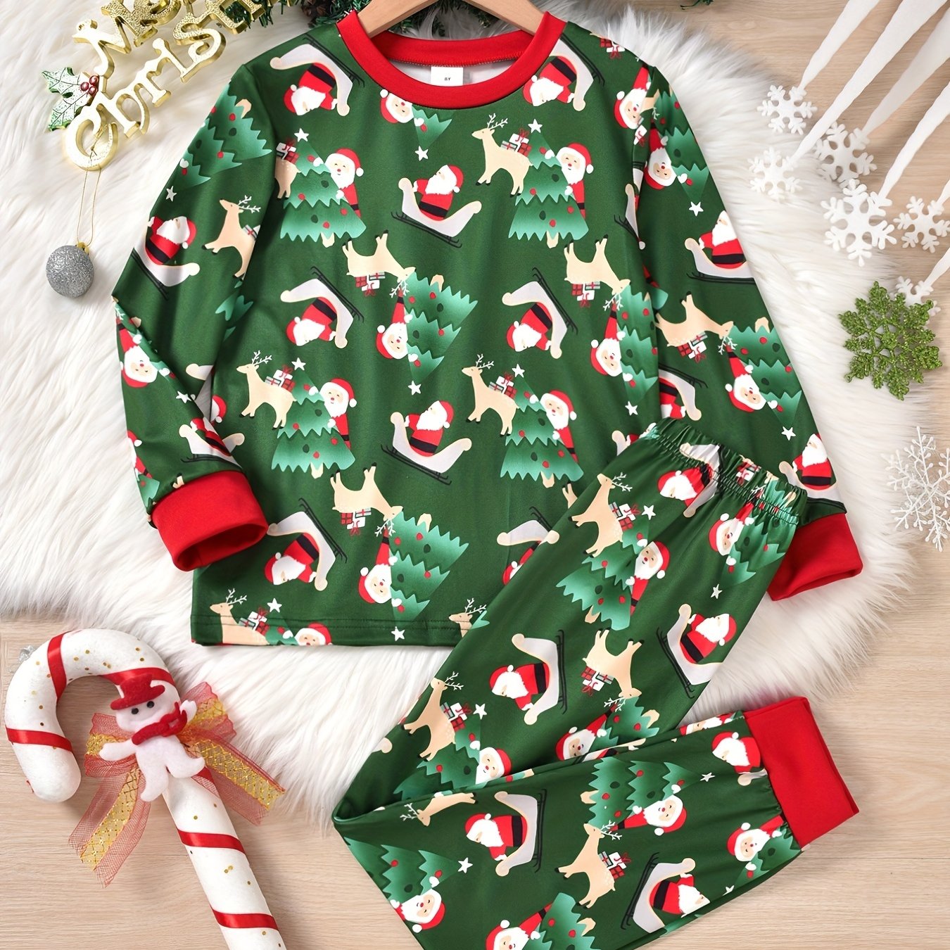 2pcs Christmas Style Kid's Pajamas Set Santa Elk Pattern Loungewear