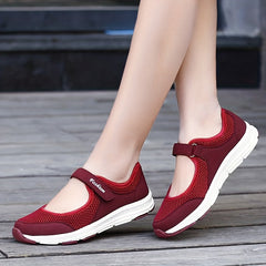 Women's Mesh Breathable Sports Shoes Soft Dance Performance Shoes