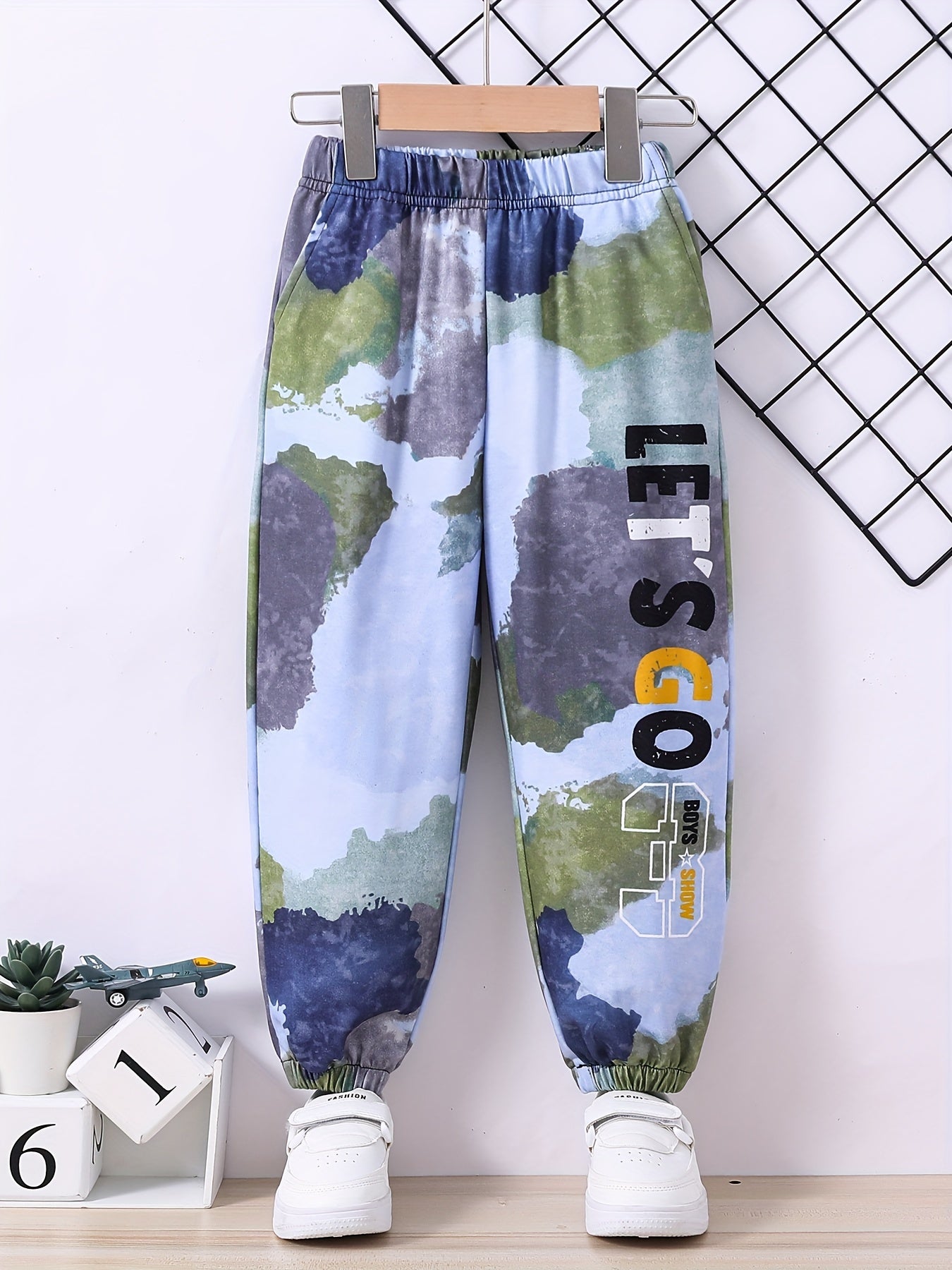 Boys Camo Letter Print Active Sweatpants Jogger Pants