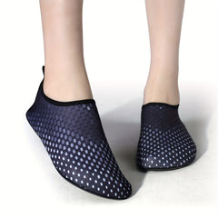 Men's Slip On Water Shoes Quick Dry Aqua Socks Non Slip For Pool Beach Yoga