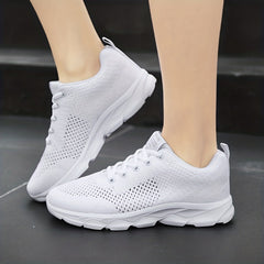 Women's Lace-Up Running Shoes Lightweight Breathable Comfort