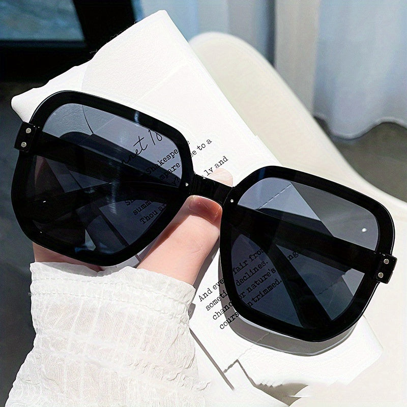 Square Rivet Gradient Sunglasses UV400