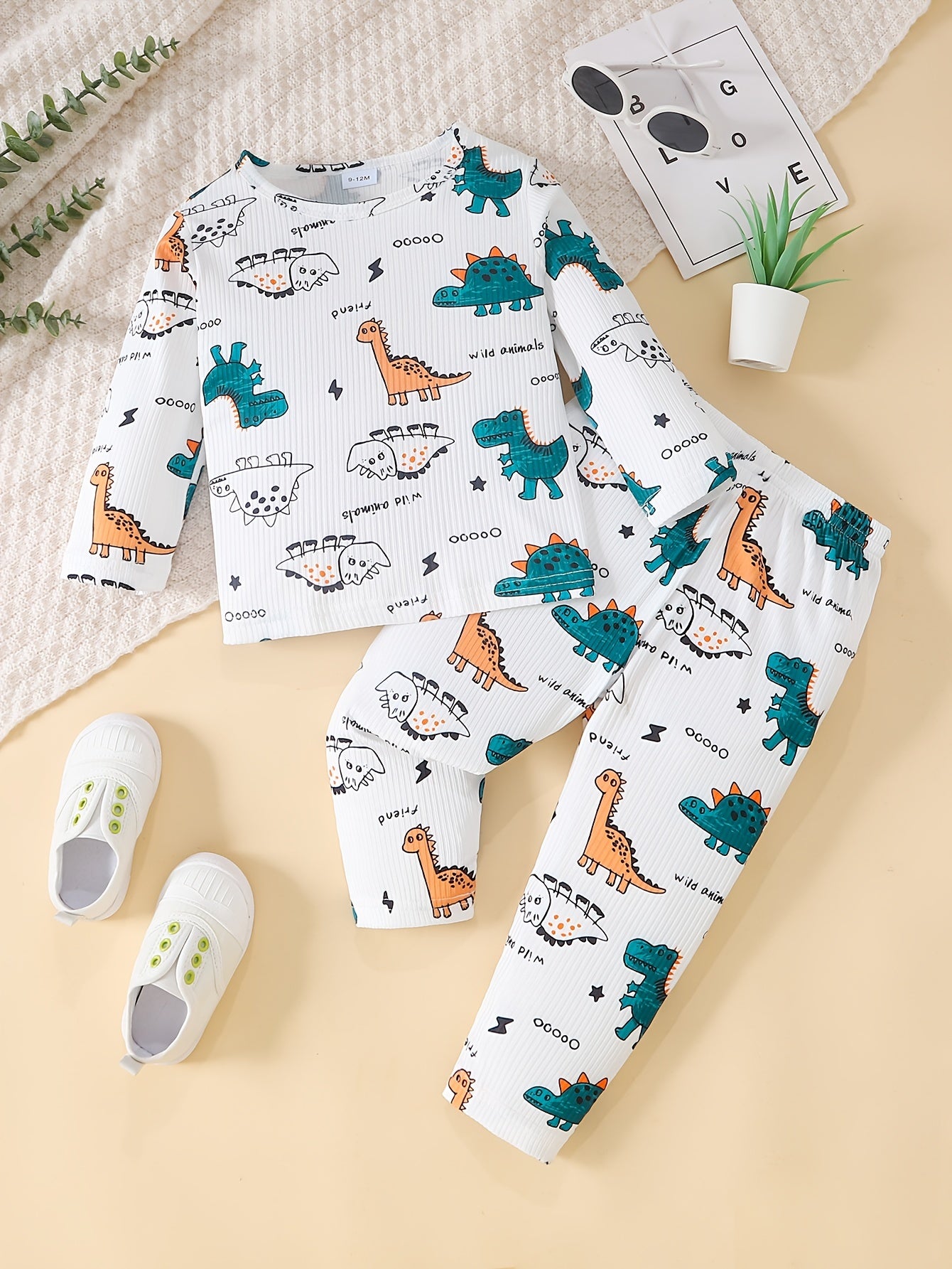 2pcs Baby Boys Dinosaur T-shirt & Pants Set for Spring & Autumn Toddler