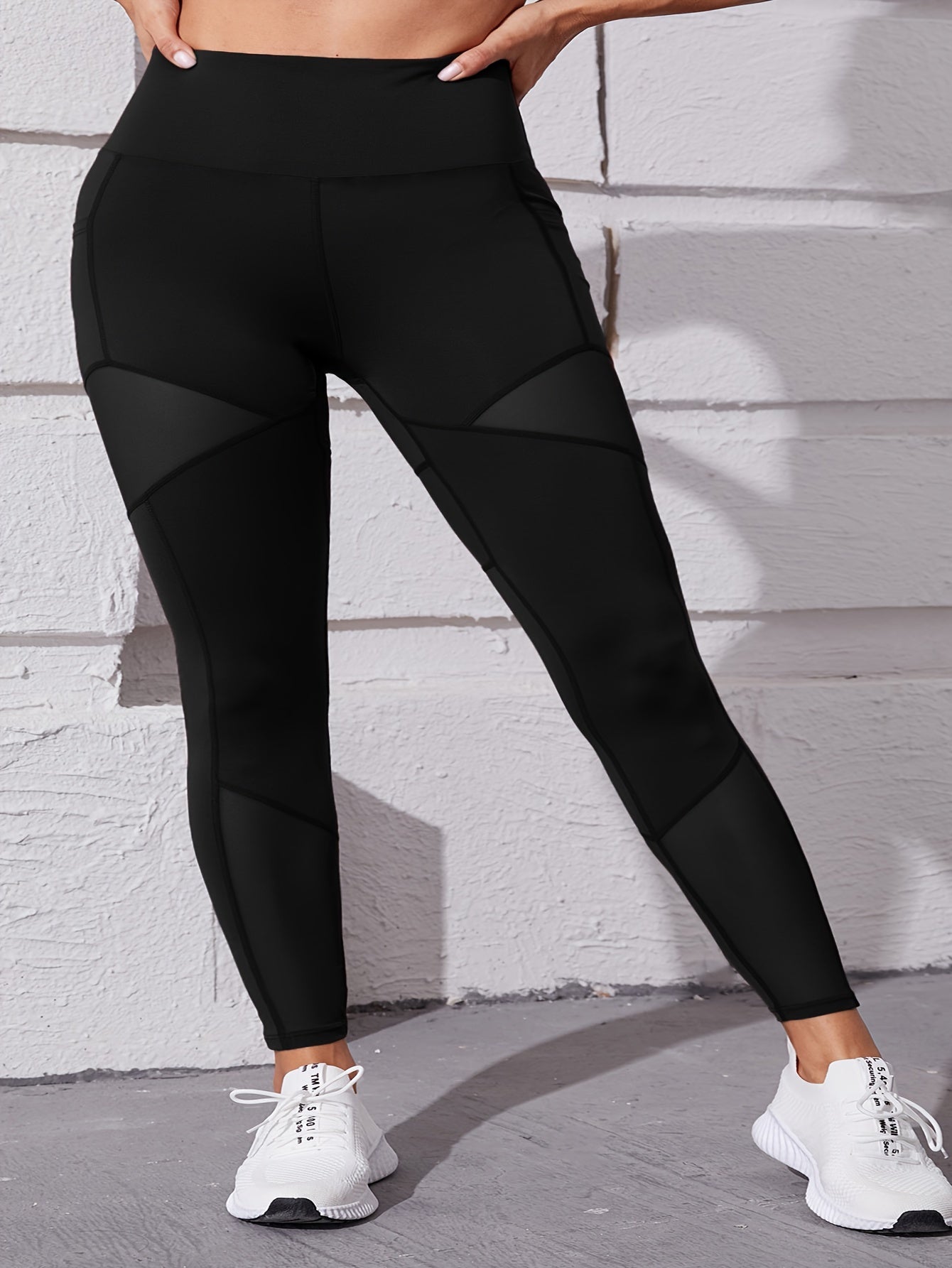 Solid Pipping Contrast Mesh High Rise Stretch Leggings With Pocket