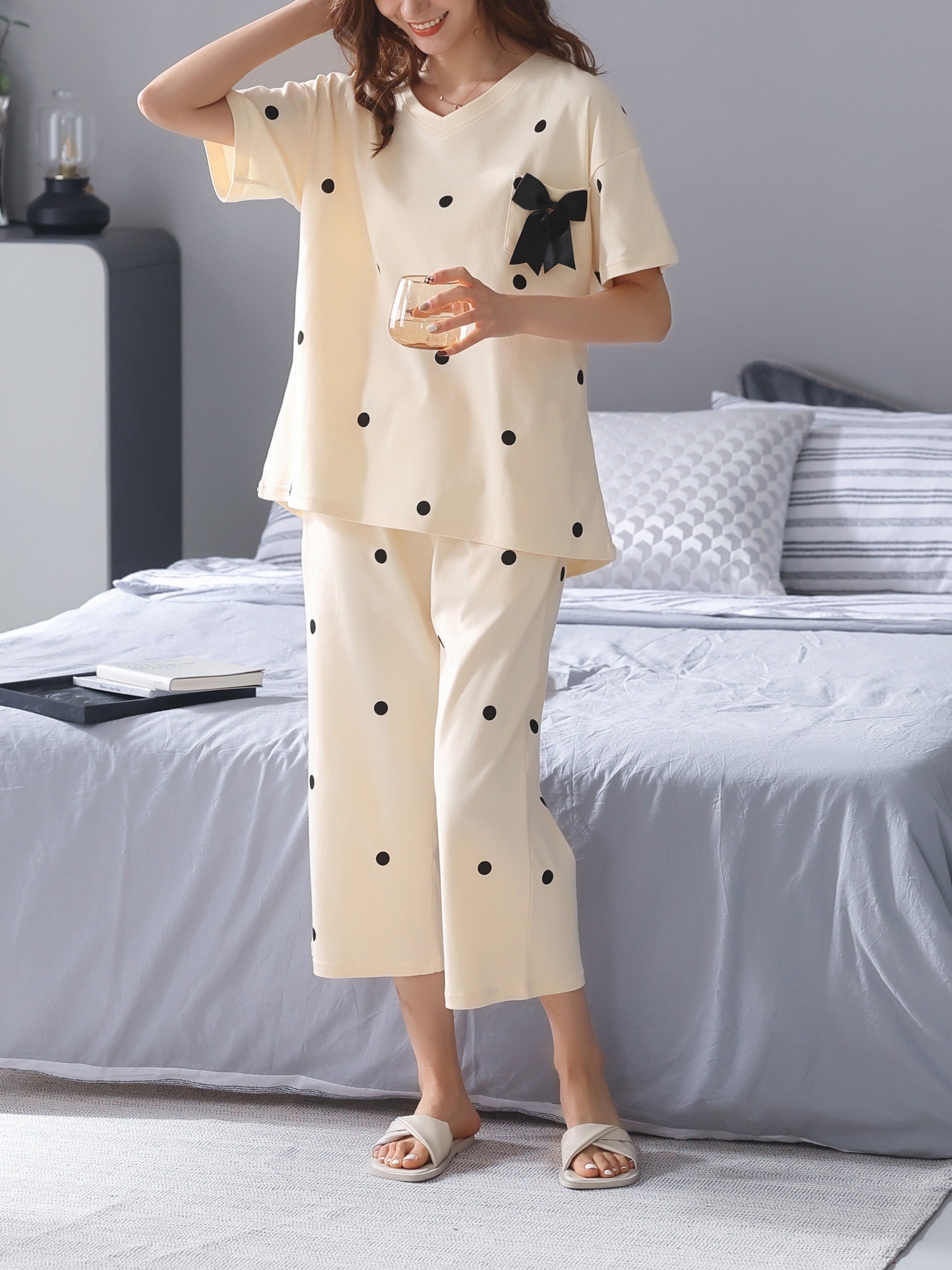 Polka Dot Pajamas Set Soft Bow Short Sleeve Crew Neck Top & Cropped Pants