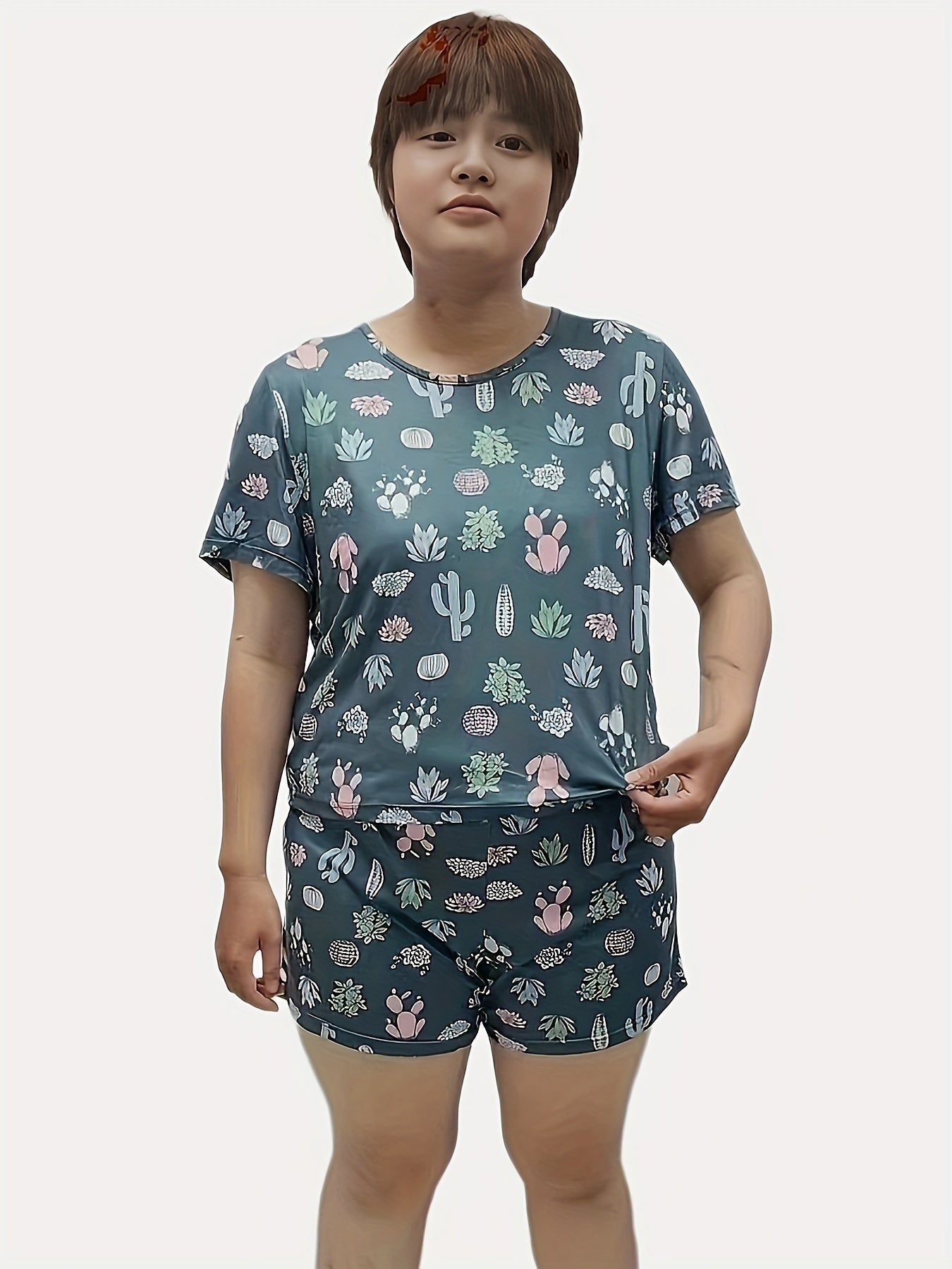 Cactus Print Plus Size Pajama Set - Short Sleeve Top & Shorts