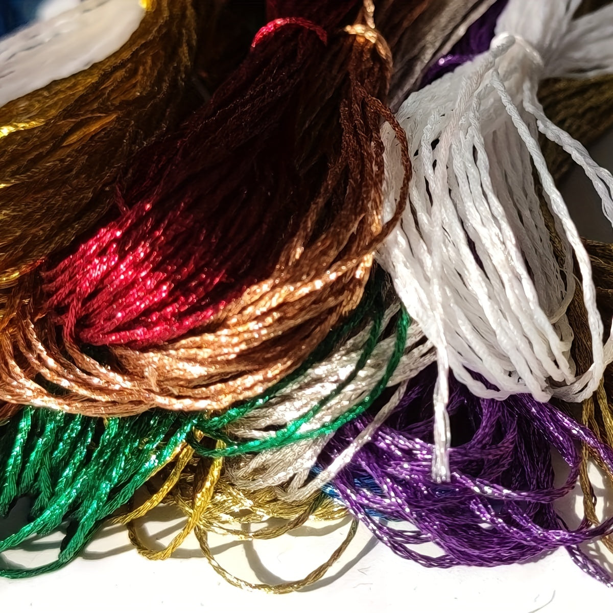 18 Metallic Embroidery Thread Cross Stitch Floss Decorative Sewing 9 Colors