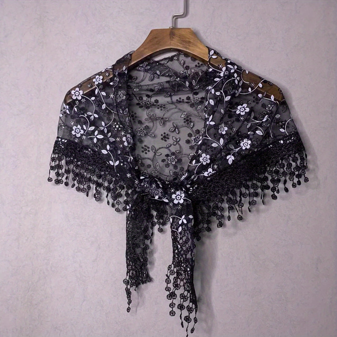 Flower Embroidery Triangle Scarf Tassel Veils Classic Mantilla Head Covering