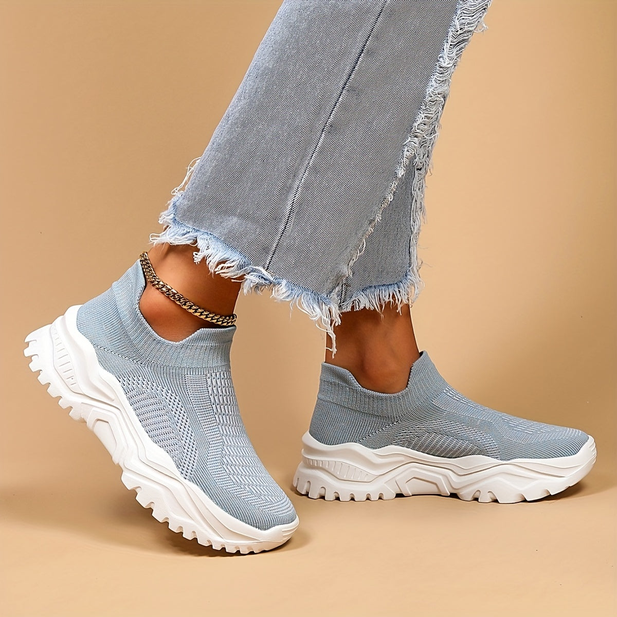 Women's Light Running Shoes Textured Sports Shoes Breathable Slip-on Sneakers