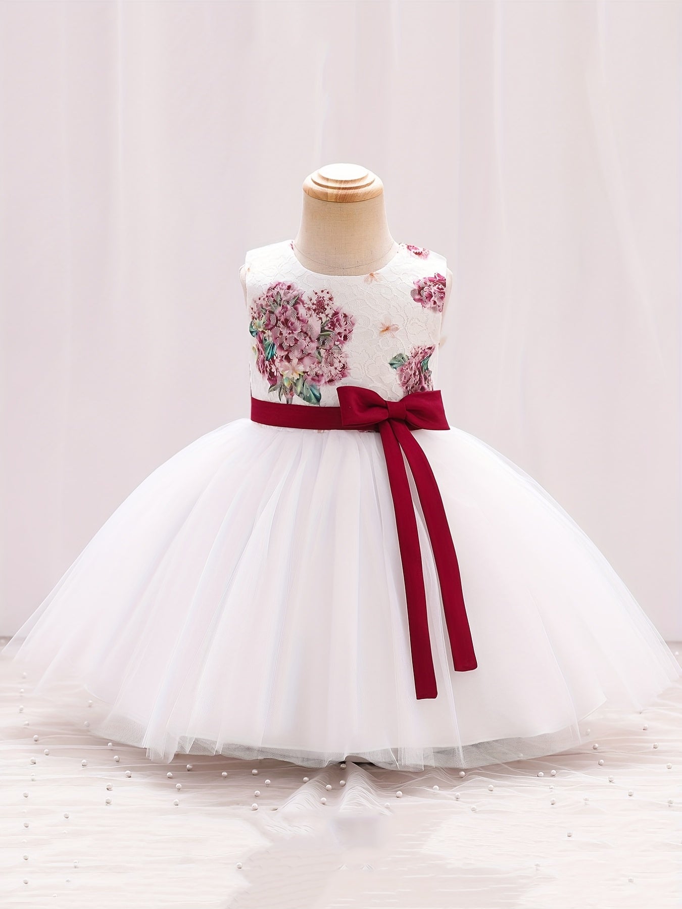 Baby Girls Floral Embroidery Bowknot Sleeveless Mesh Princess Dress