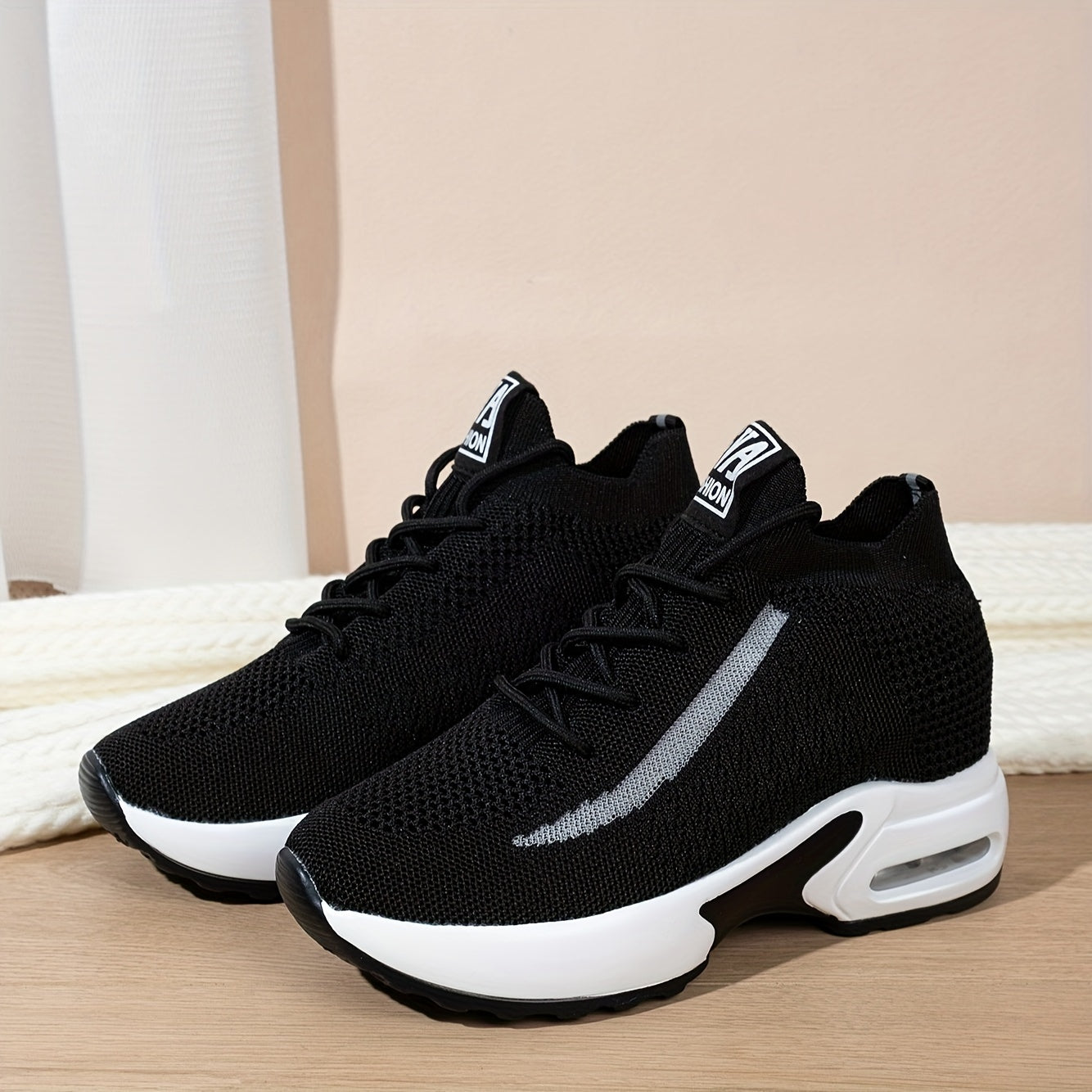 Women's Outdoor Air Cushion Sneakers Lightweight Running Shoes